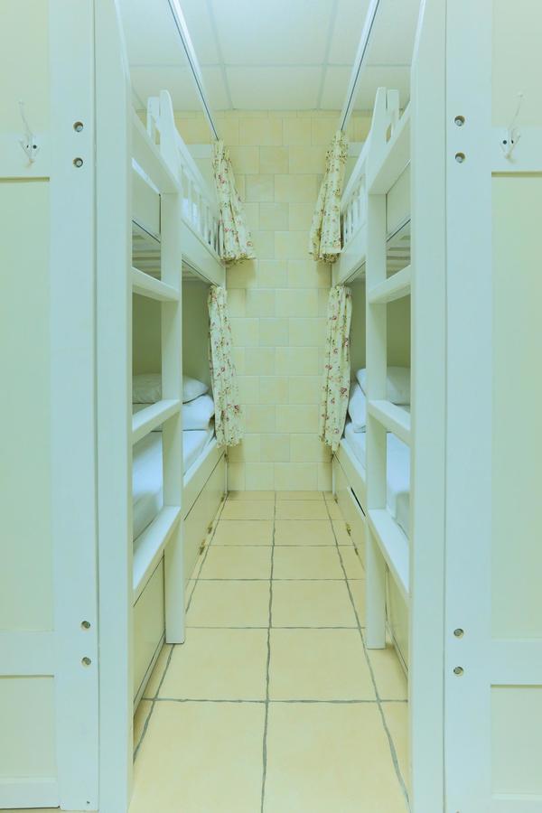 Hostel N1 Dom Одеса Екстериор снимка